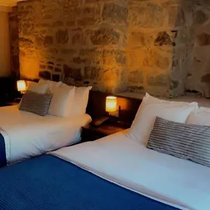 Louisbourg Hotel